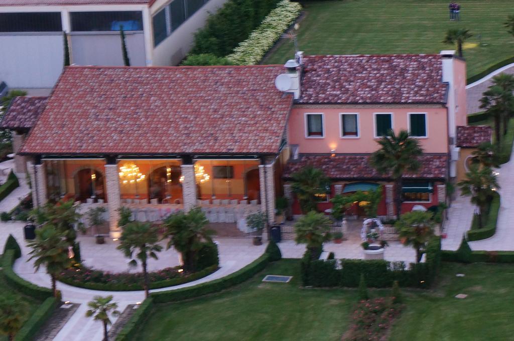 Agriturismo Fondo San Benedetto Correzzola Esterno foto
